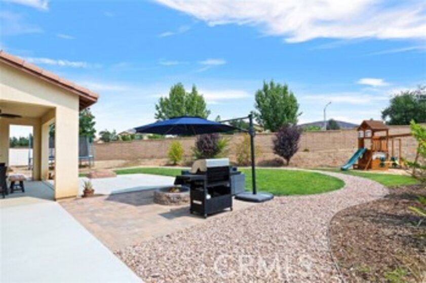 35290 Painted Rock Street Photo